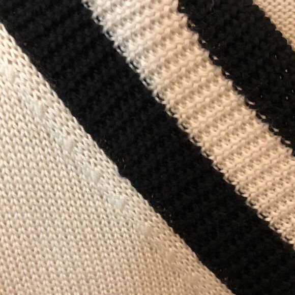 VOCK v-neck oversized sweater. White w/ Black Trim Pit to Pit 25" Preworn - Picture 3 of 7